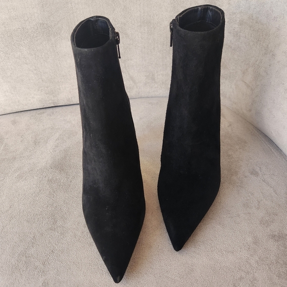 Gianni Bini heels boots 5.5 black suede golden architectural heel pointy new$140 - Picture 7 of 16